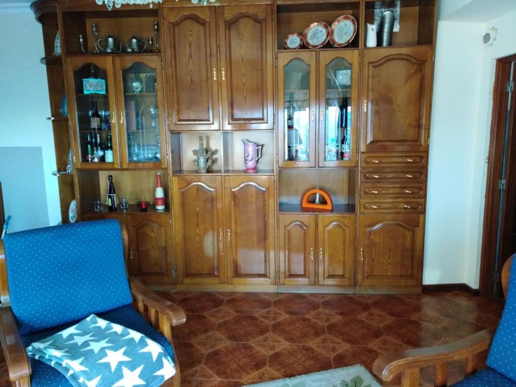 O Mercadinho Poiares Bagian luar foto
